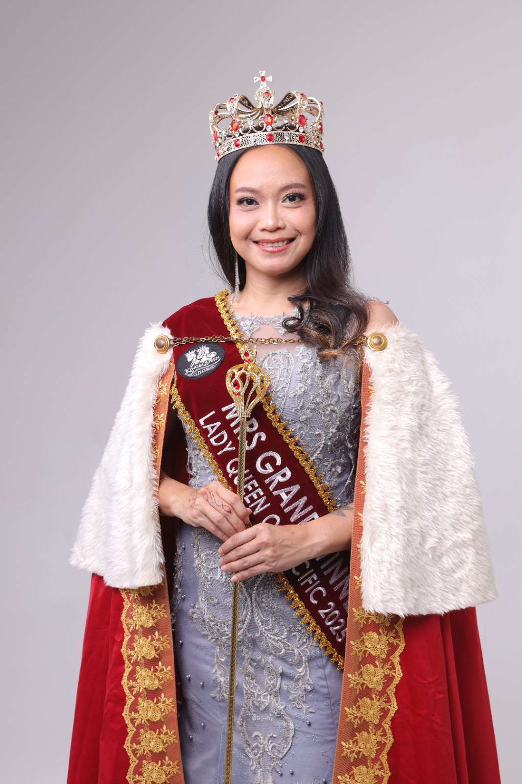 Lady Queen resilience and public service inspiration